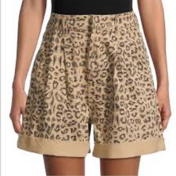 Free People We the Free Dogtown Leopard/Cheetah Print High Waisted Denim Shorts - Picture 4 of 10